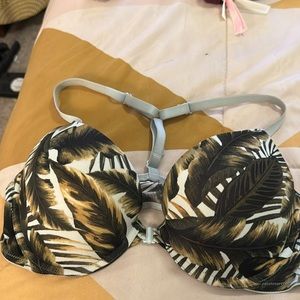 Victoria’s Secret Pink wear everywhere front closure racer back bra preowned